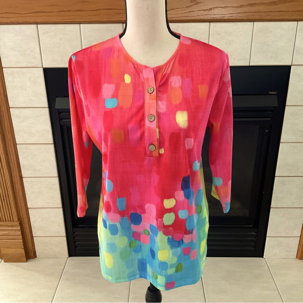 Splash of Color Three-Quarter Sleeve Top, Women’s Sz M